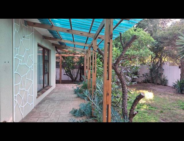 3 BEDROOM PROPERTY TO RENT IN TABLE VIEW